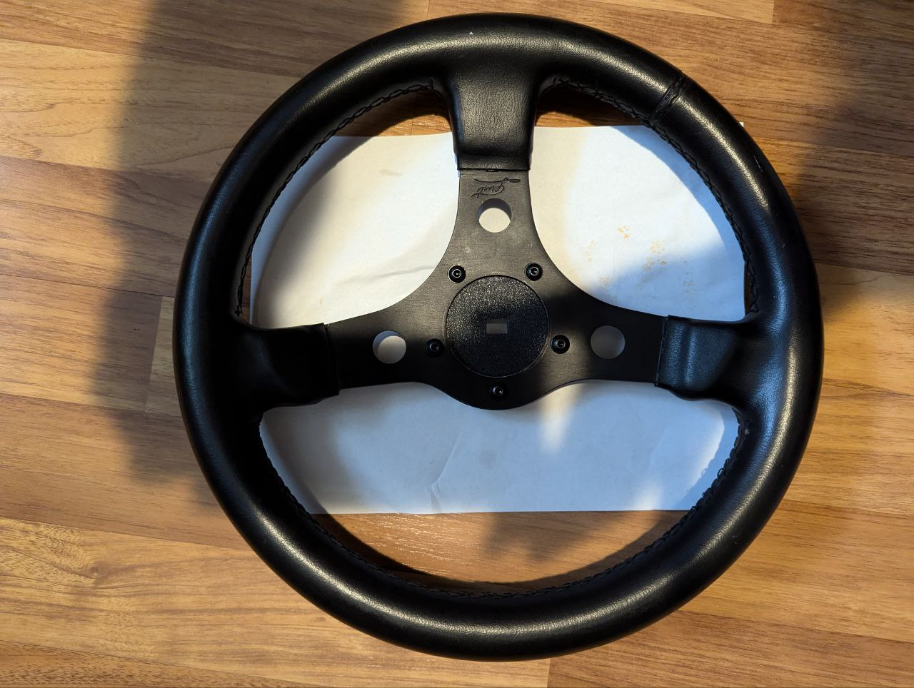 Grant Steering Wheel button hub
