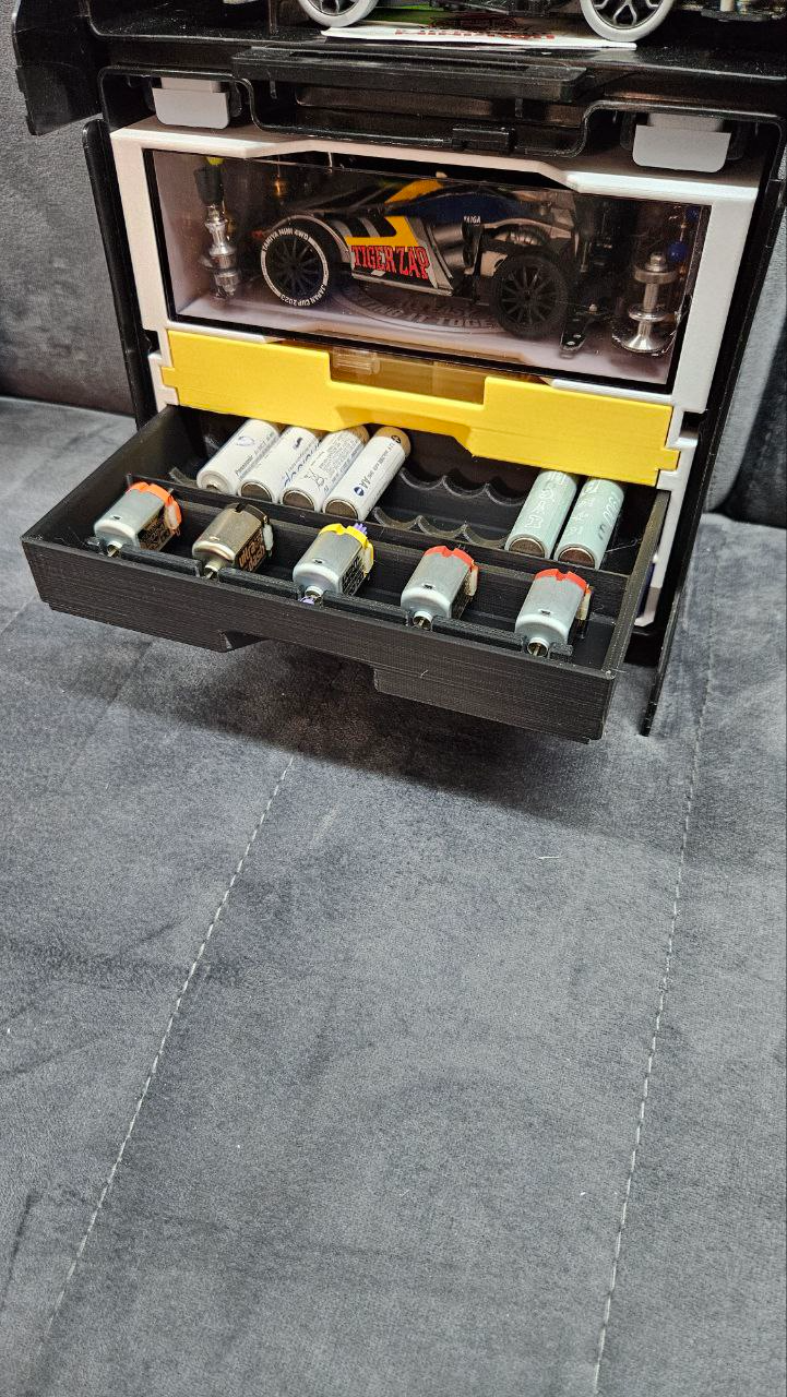 Portable box Tamiya drawer box