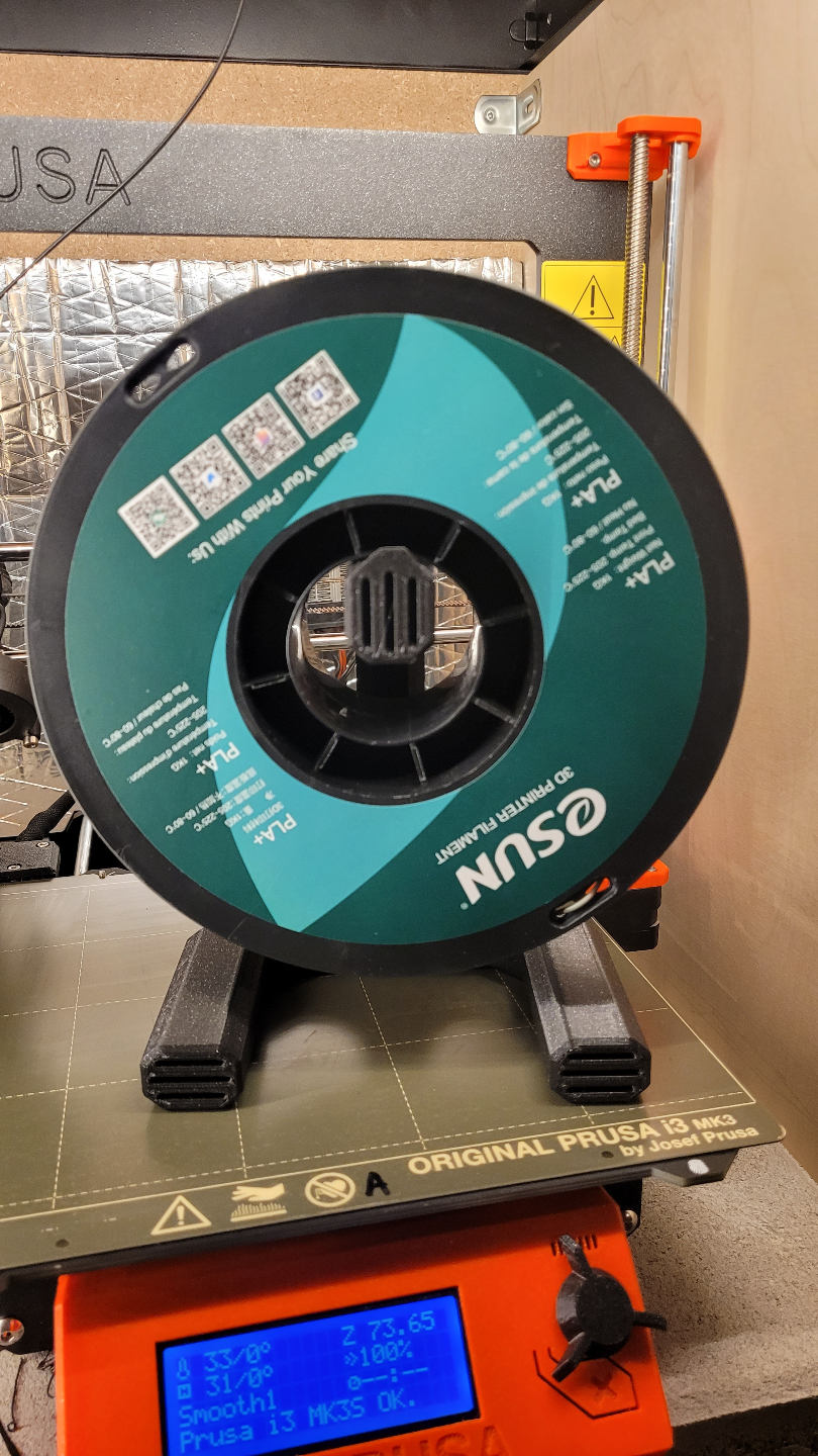 Spool holder. Rigid. Print in place.