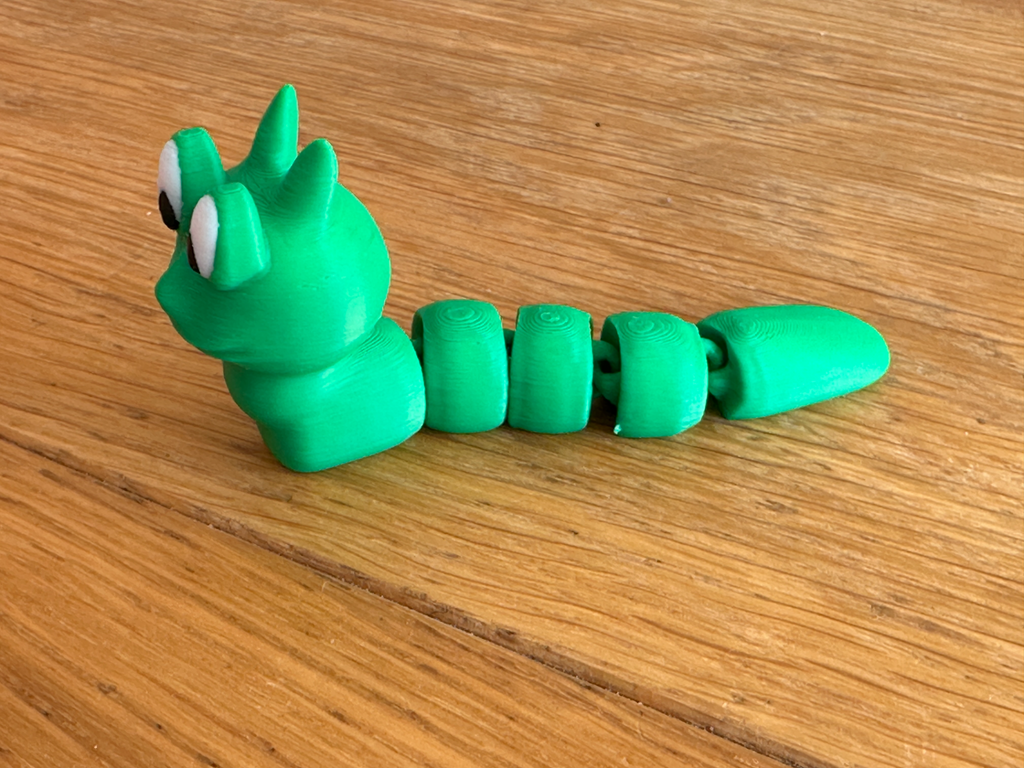 Flexi lazy worm - articulated fidget worm