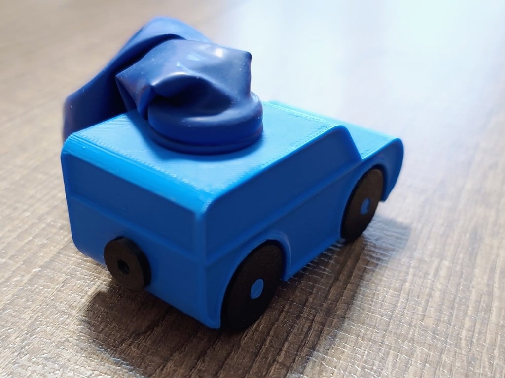 Balloon car (SUV)