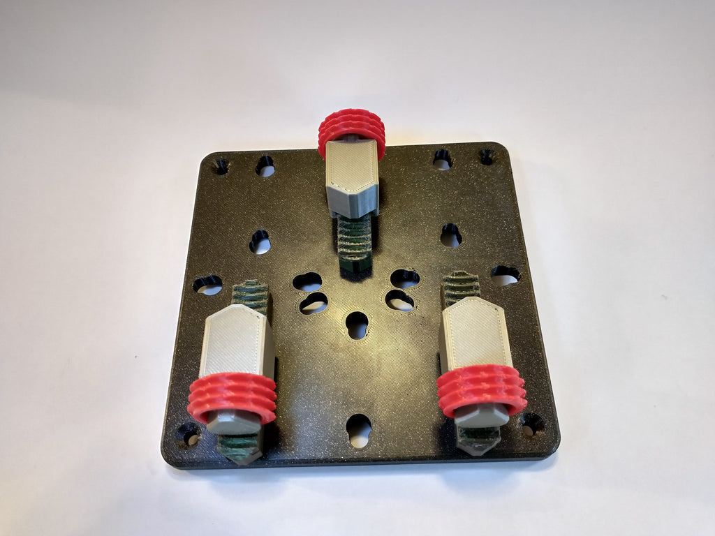 Reconfigurable Multi-jaw Vise