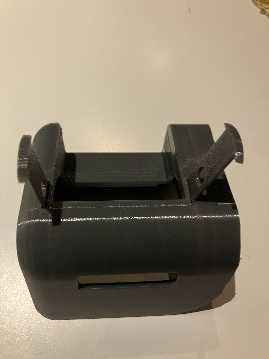 VW Touran Abdeckung 3. Sitzreihe Verriegelung