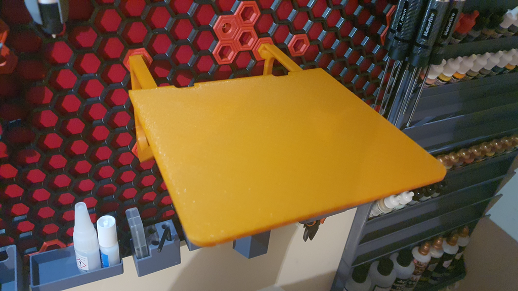 Large simple flat Shelf for Honeycomb Storage Wall