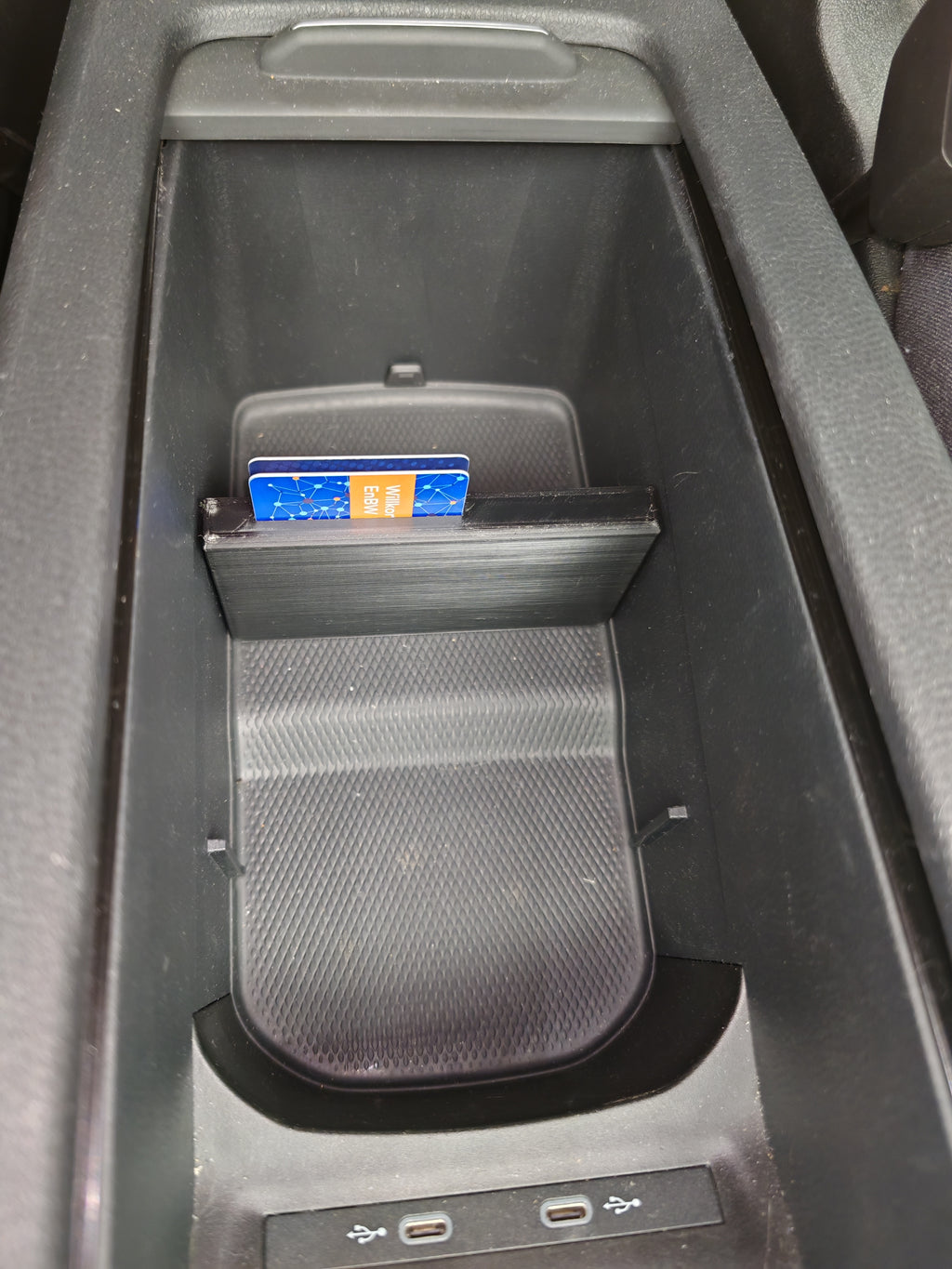 Straight VW ID.3/ID.4/ID.5/ID.7 Divider Card Slot