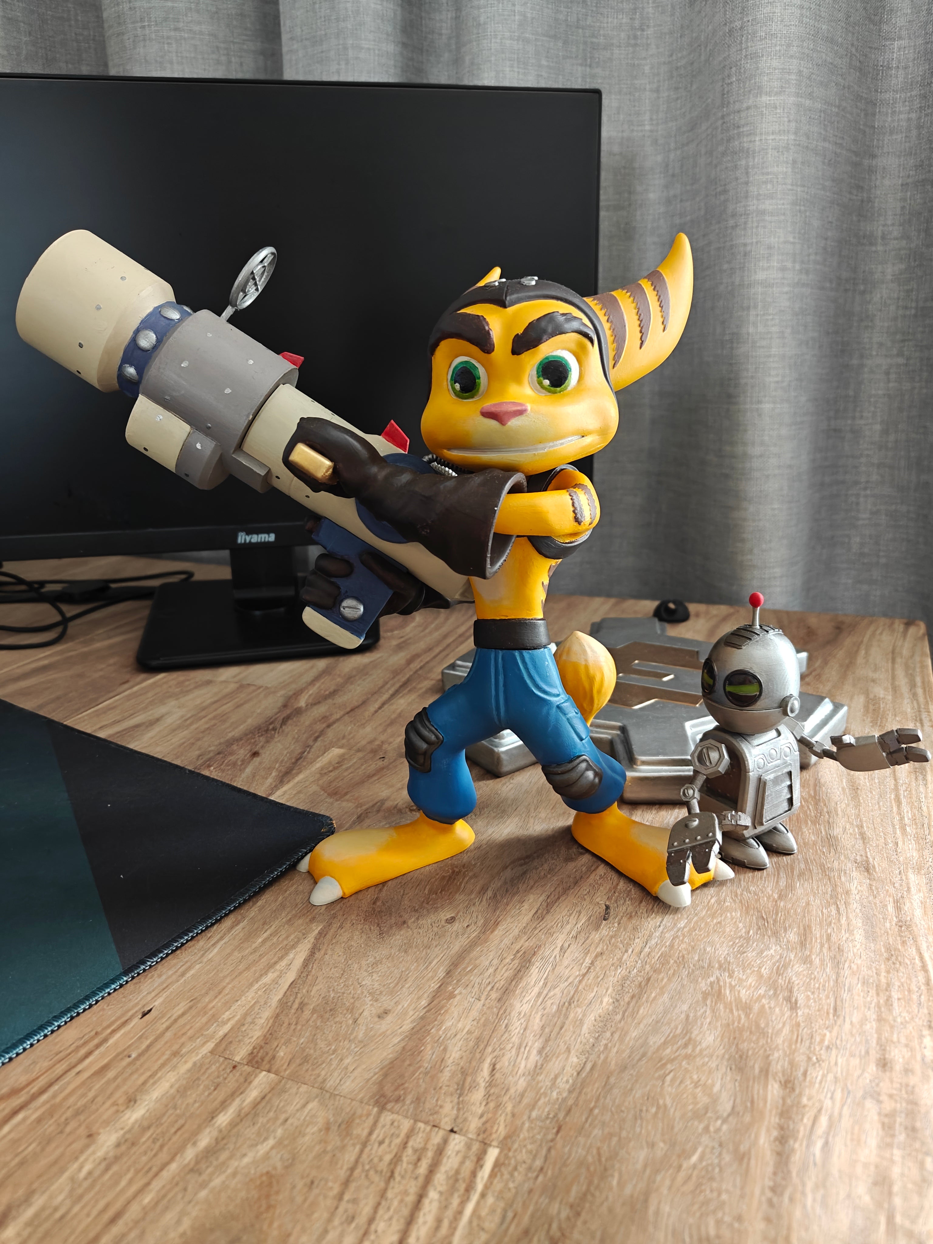 Ratchet and Clank Collectors statue (remade)