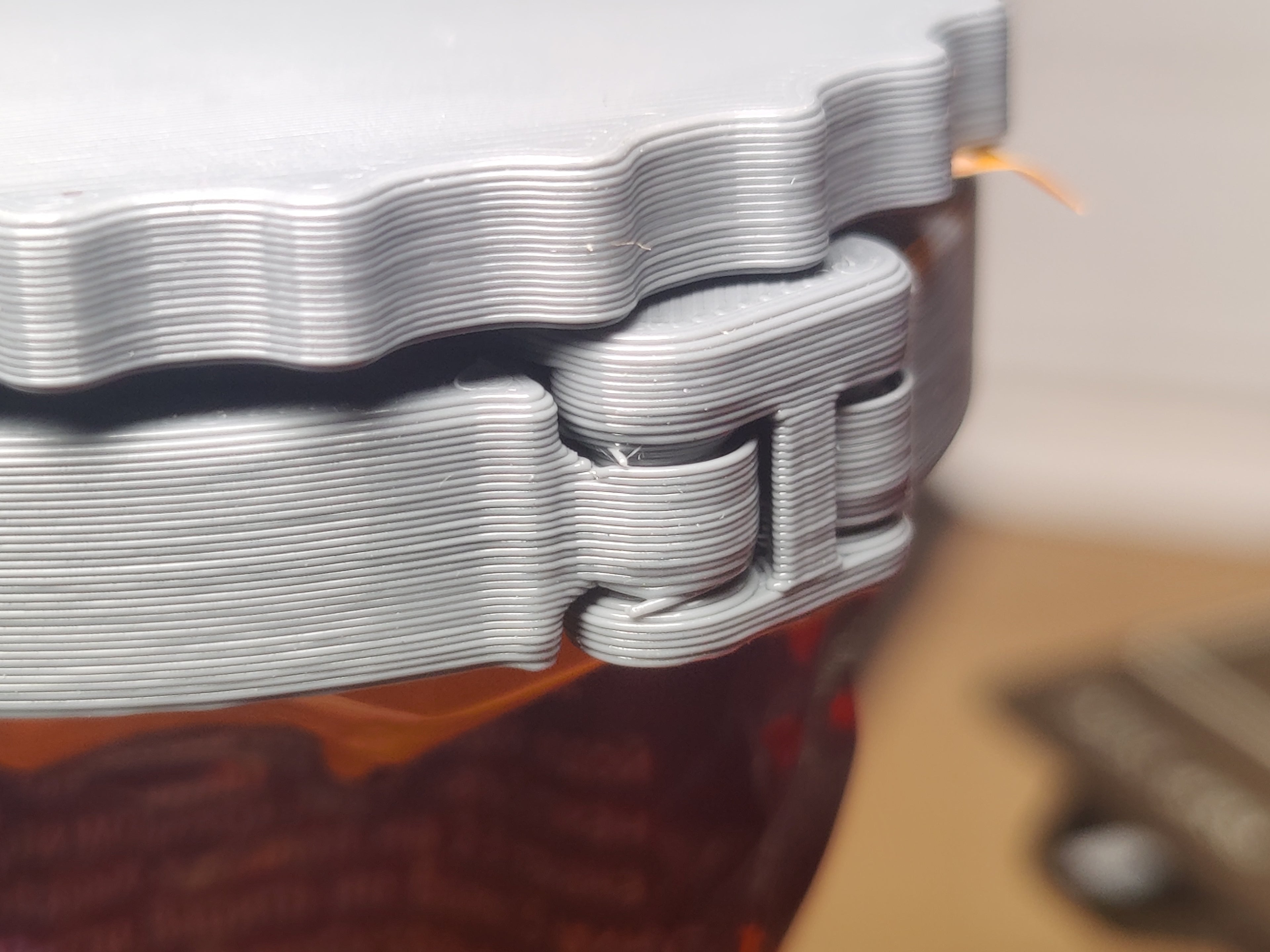Bag Clip with Integrated Screw Cap