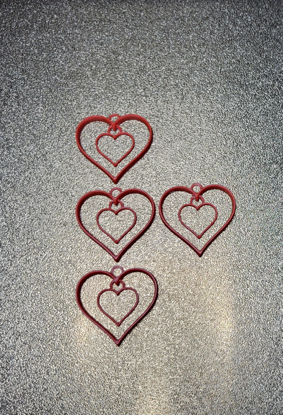 Simple Heart Earrings Articulated