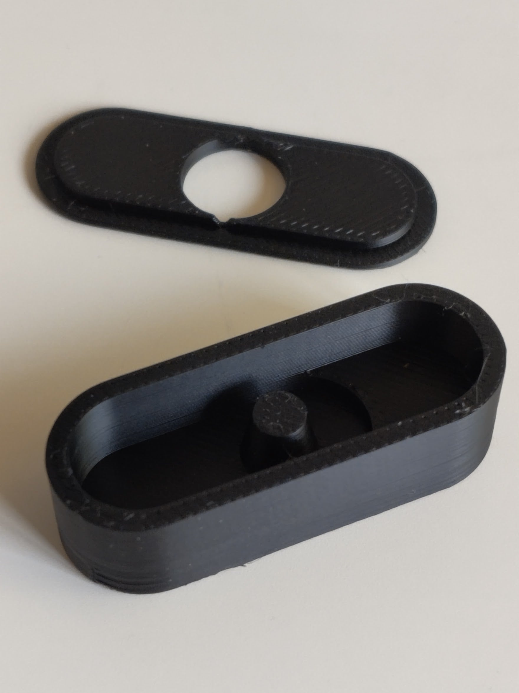 Tabletop Articulated Expandable Ruler