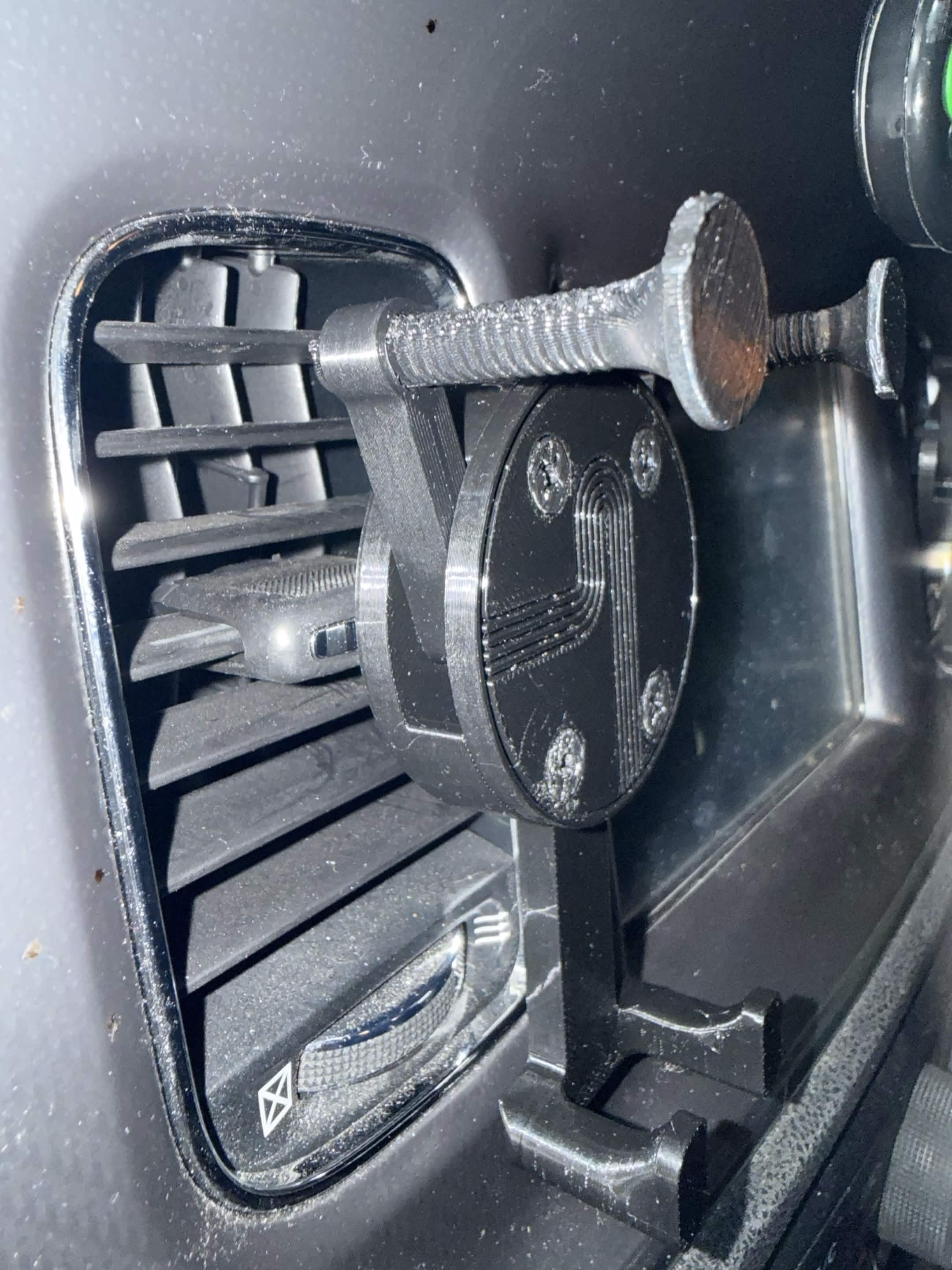 Universal Car Phone Mount v3