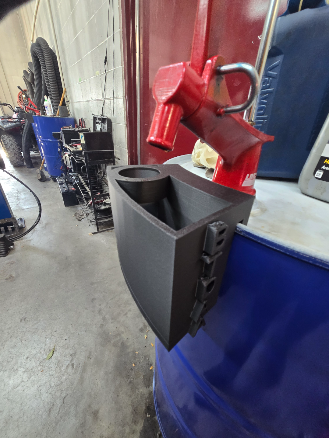 Oil Barrell Drip Tray with funnell holder
