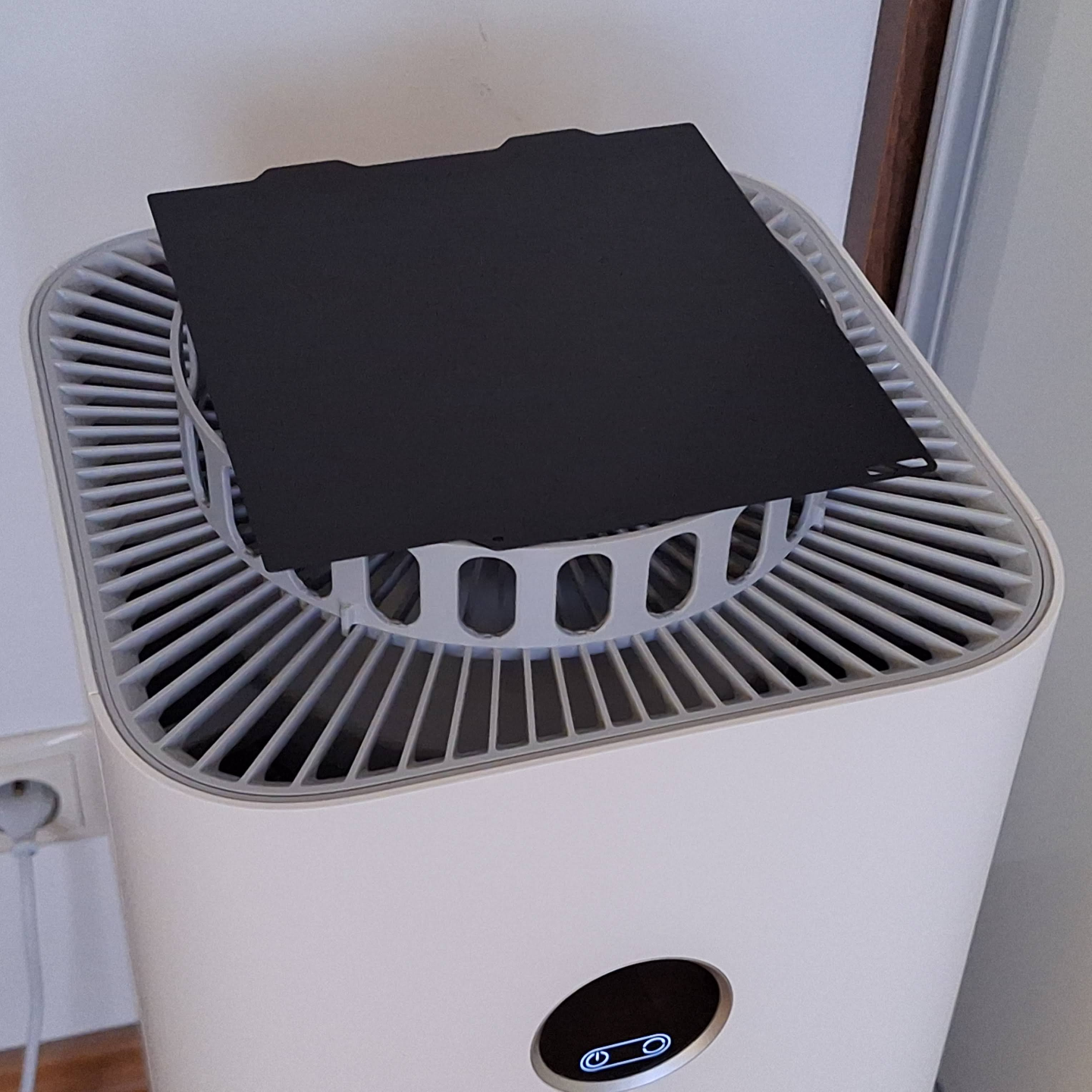 Universal fast build plate cooler for air purifier