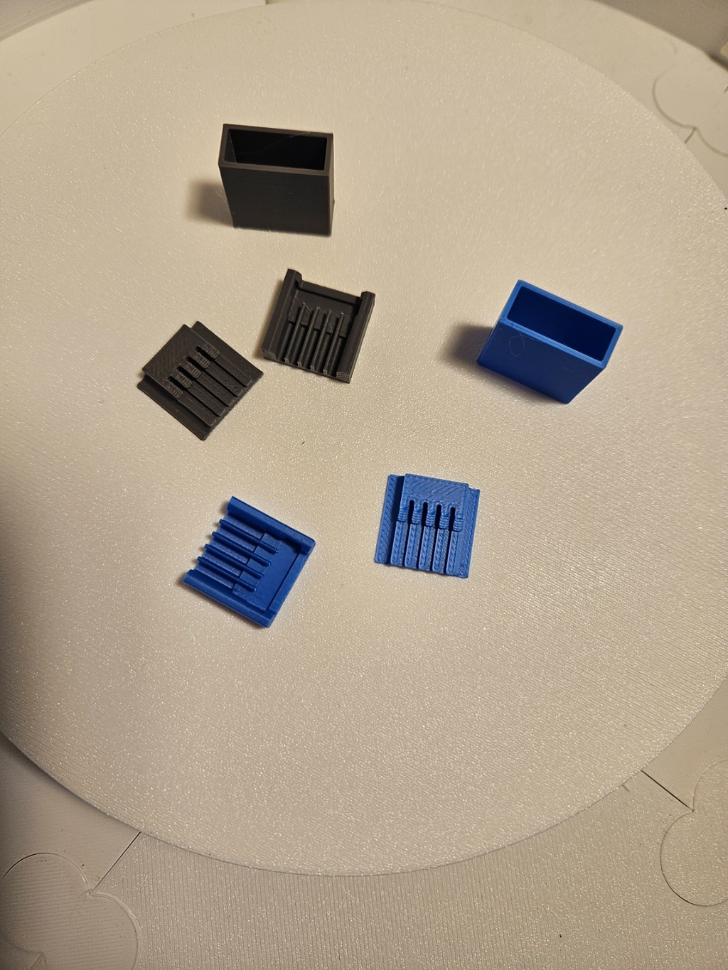 RGB 3, 4 and 5 Pin LED Solderless Connector