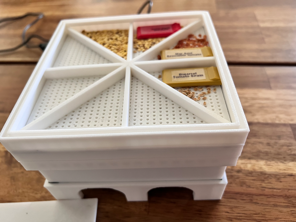 Modular seed dryer for 120mm fan v2