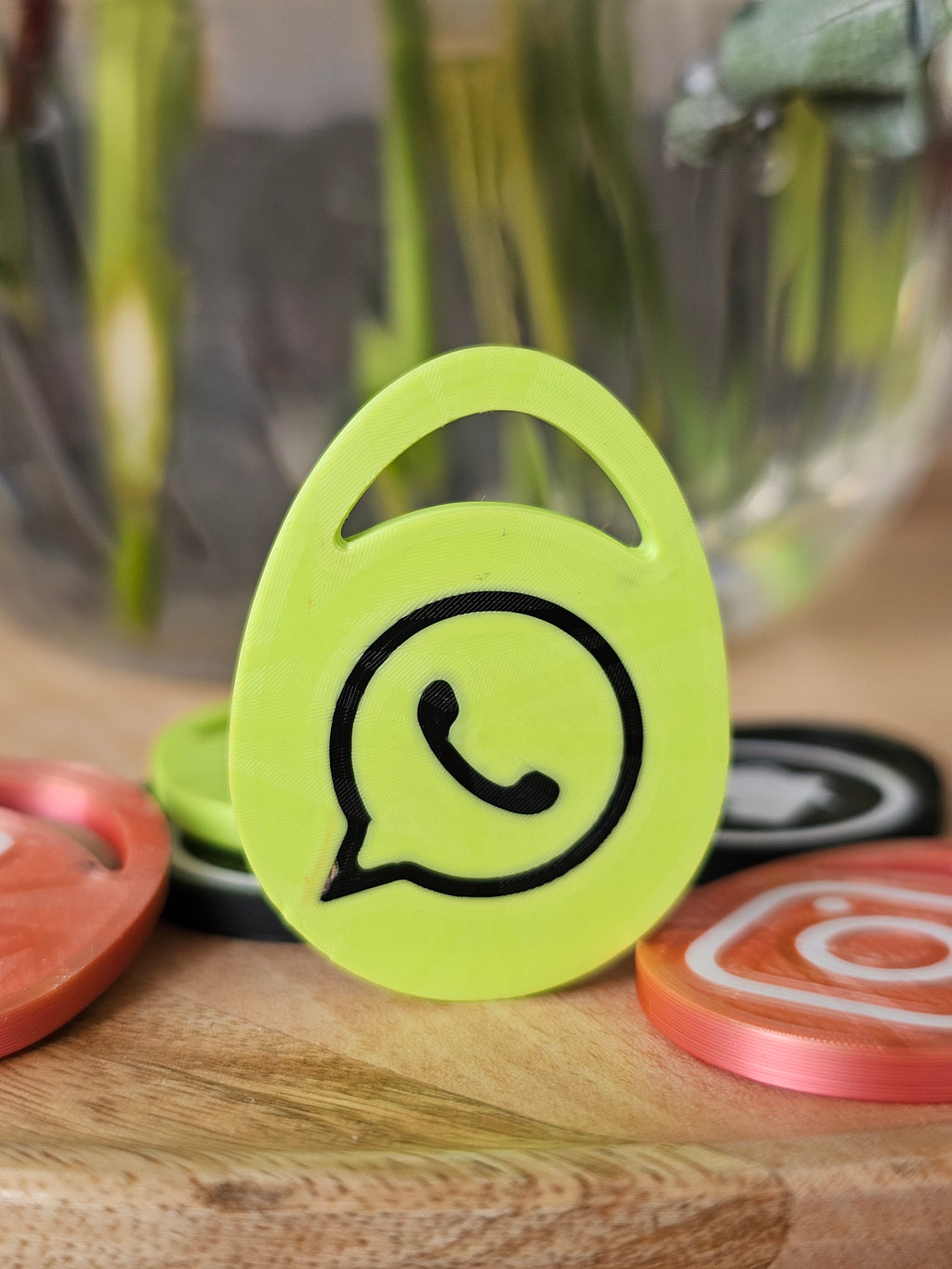Stylish NFC Keychains - COMMERCIAL FREE