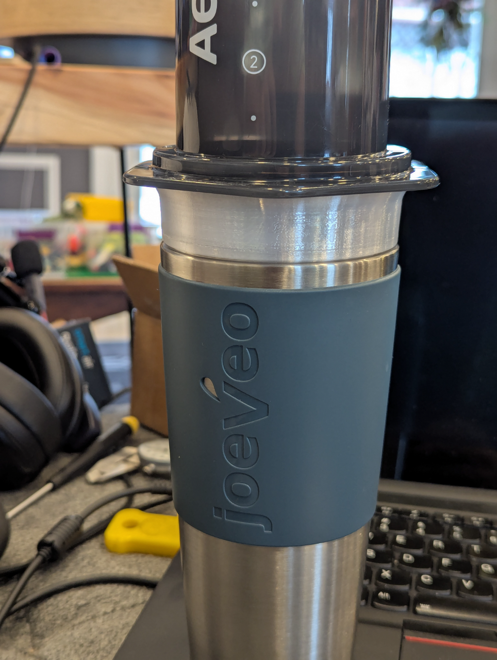 AeroPress XL coffee maker coupler for joeveo mug