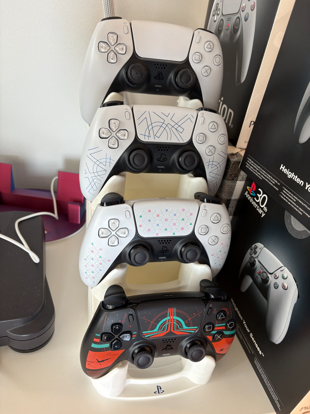 Vertical 2, 3, 4 or 5 Controller PS5 Display Stand