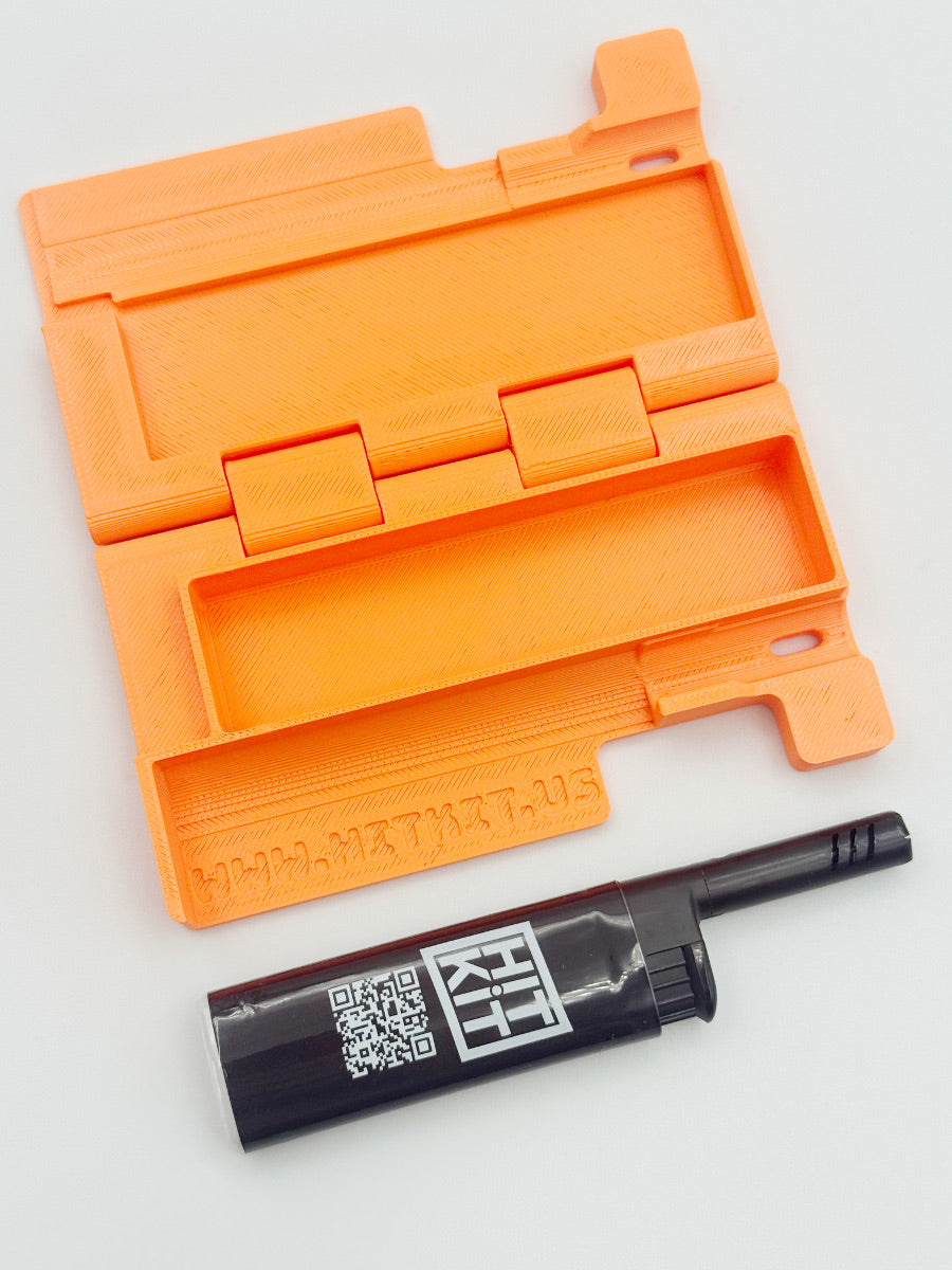 Flamethrower- a clamshell smokes + lighter case