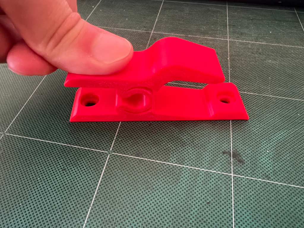 Wall Clamp print in place w/wo screws