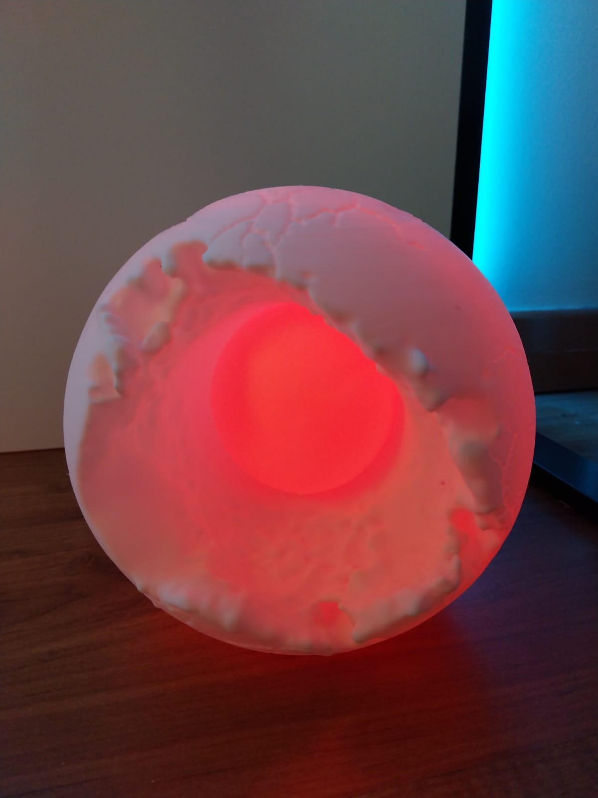 BLACK HOLE