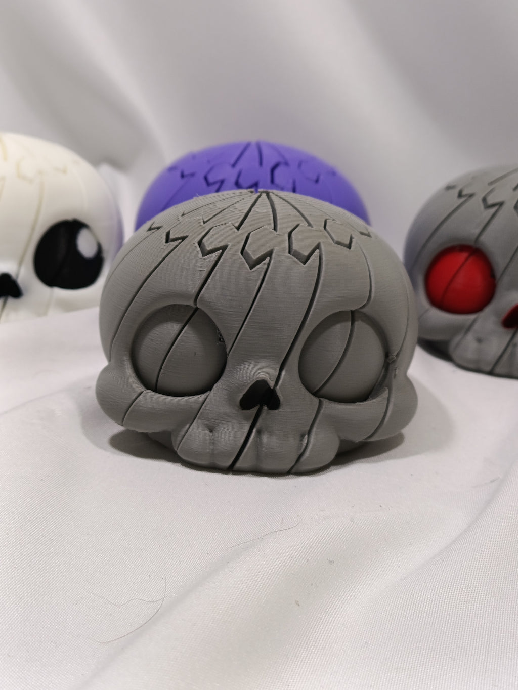 FREE TO SELL: chibi twisty skull