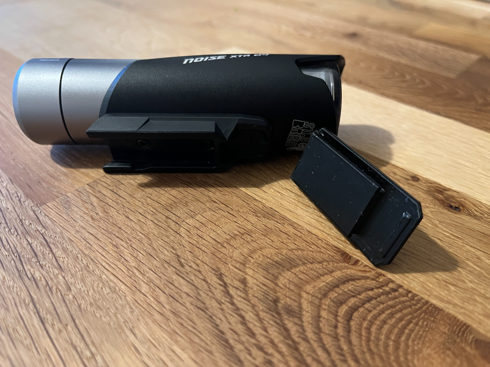 Bike light Mactronic Noise XTR 04 adapter GOPRO