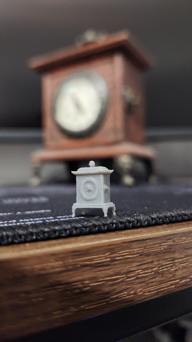 Miniature clock (AI scanner)