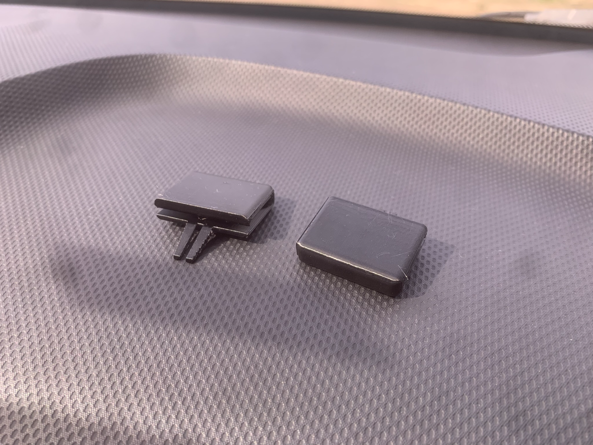 Vent Slides for Hyundai Accent 2013