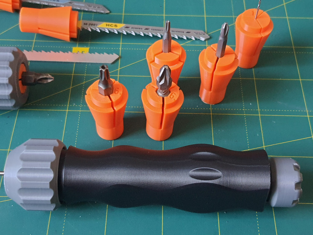 Universal ergonomic screwdriver