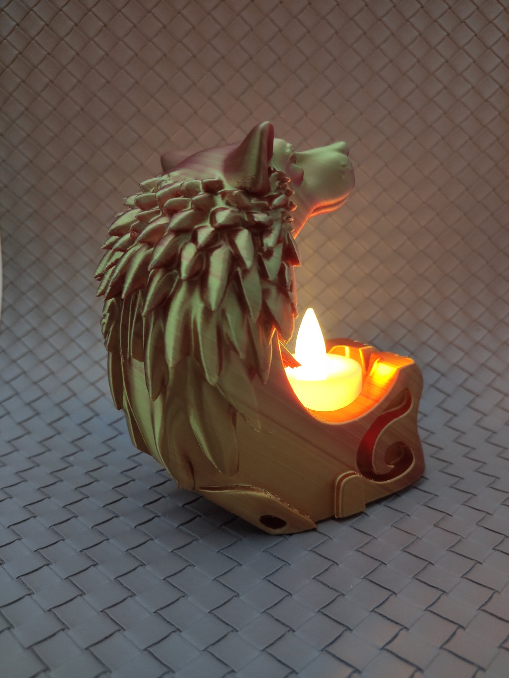 Dreaming Wolf - LED Tea light Holder
