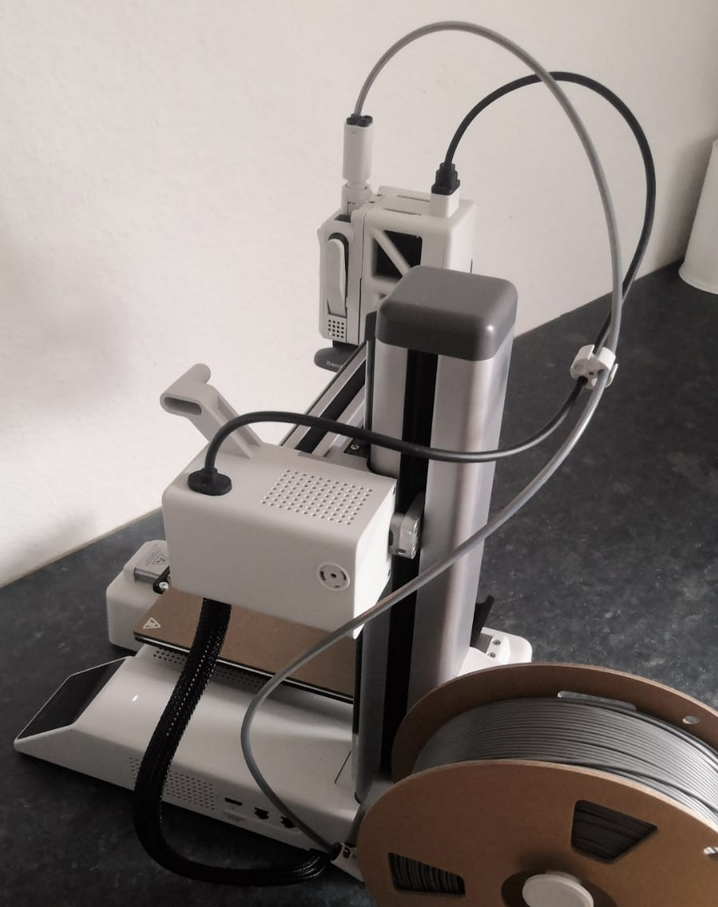 A1m tangle free filament guide