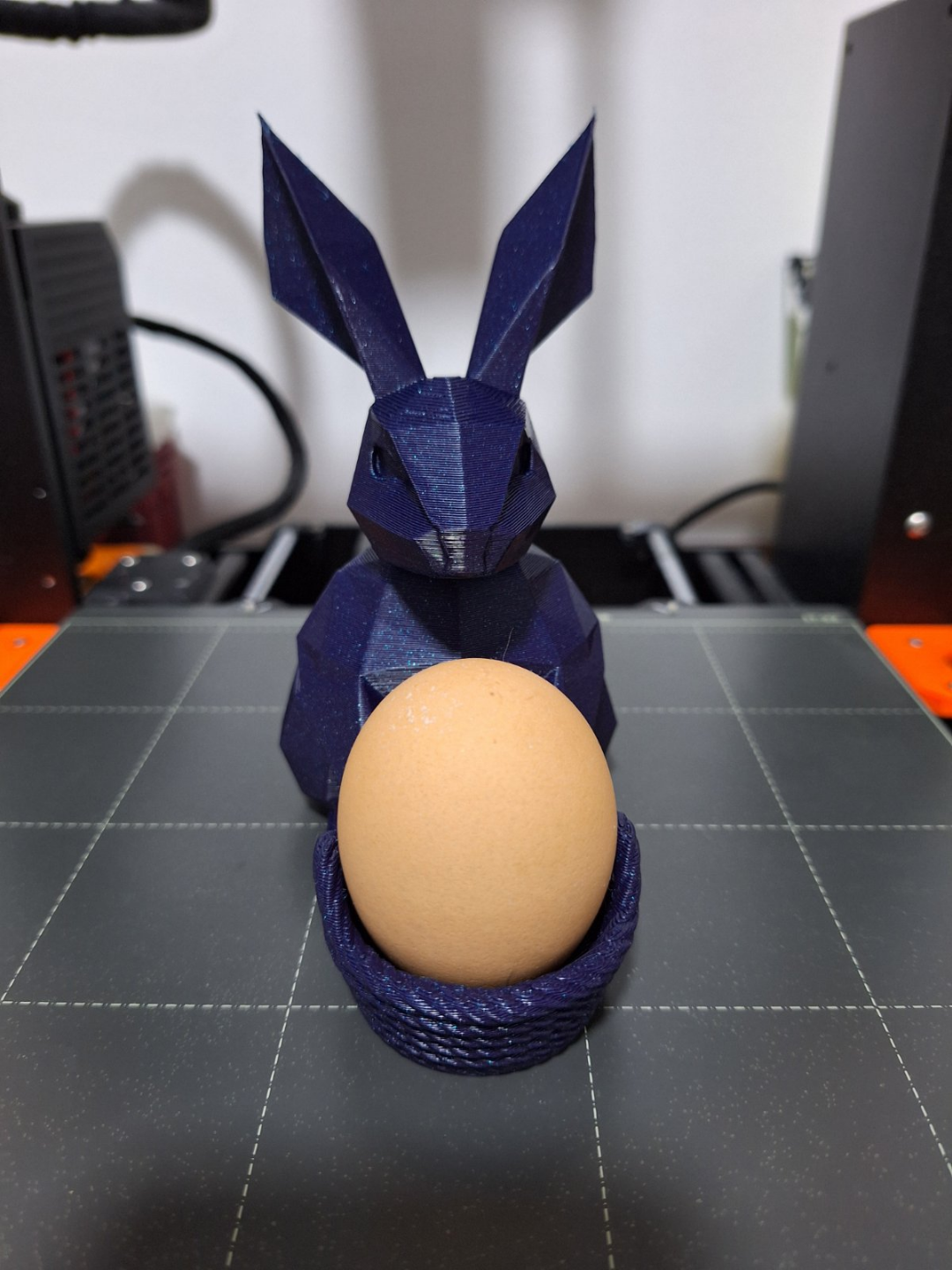 Easter bunny egg basket (No support needed)