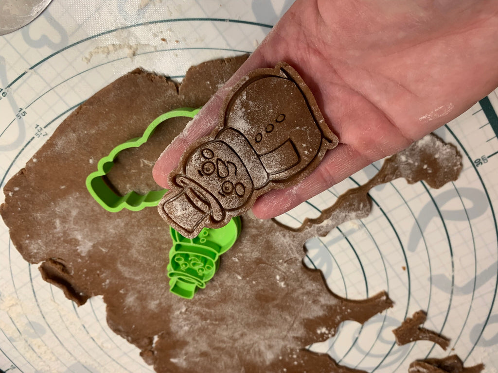 Snowman cookie cutter