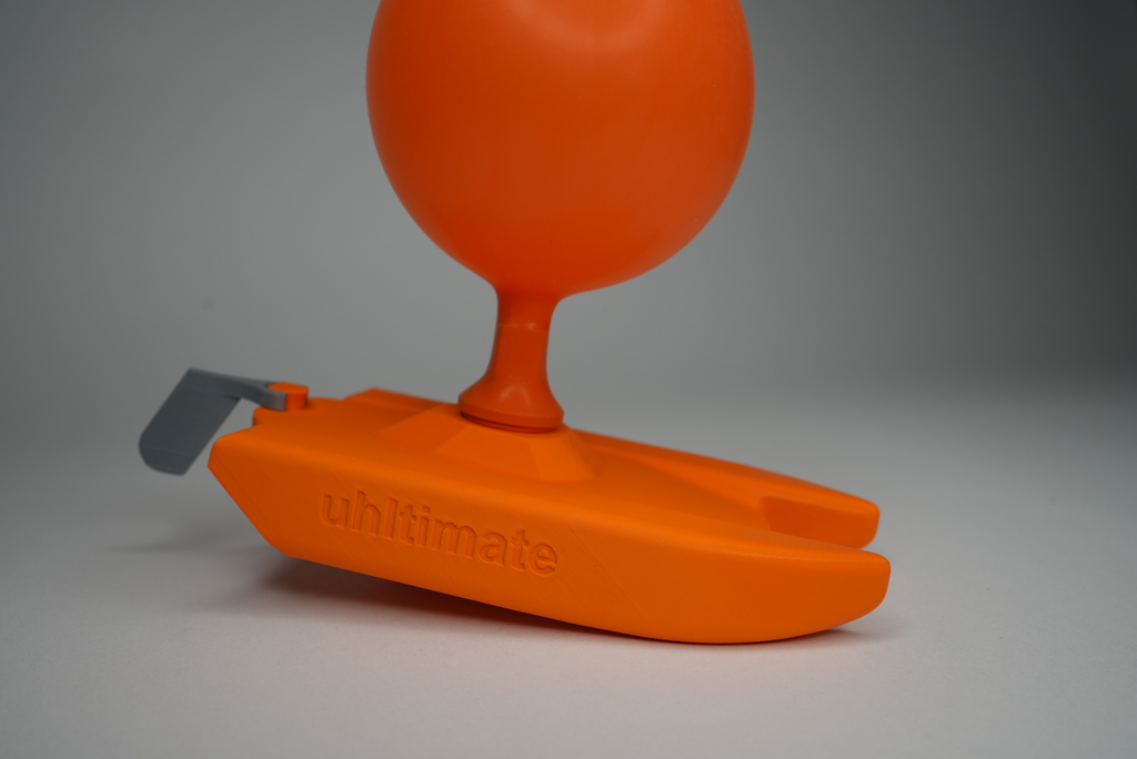Balloon-Powered Boat Model