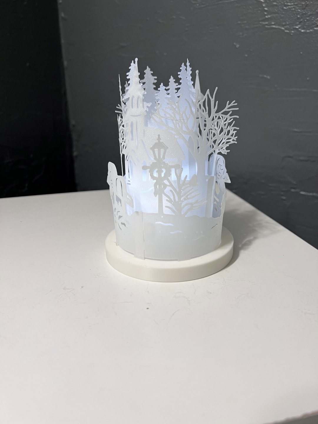 Christmas Scene Round Lantern