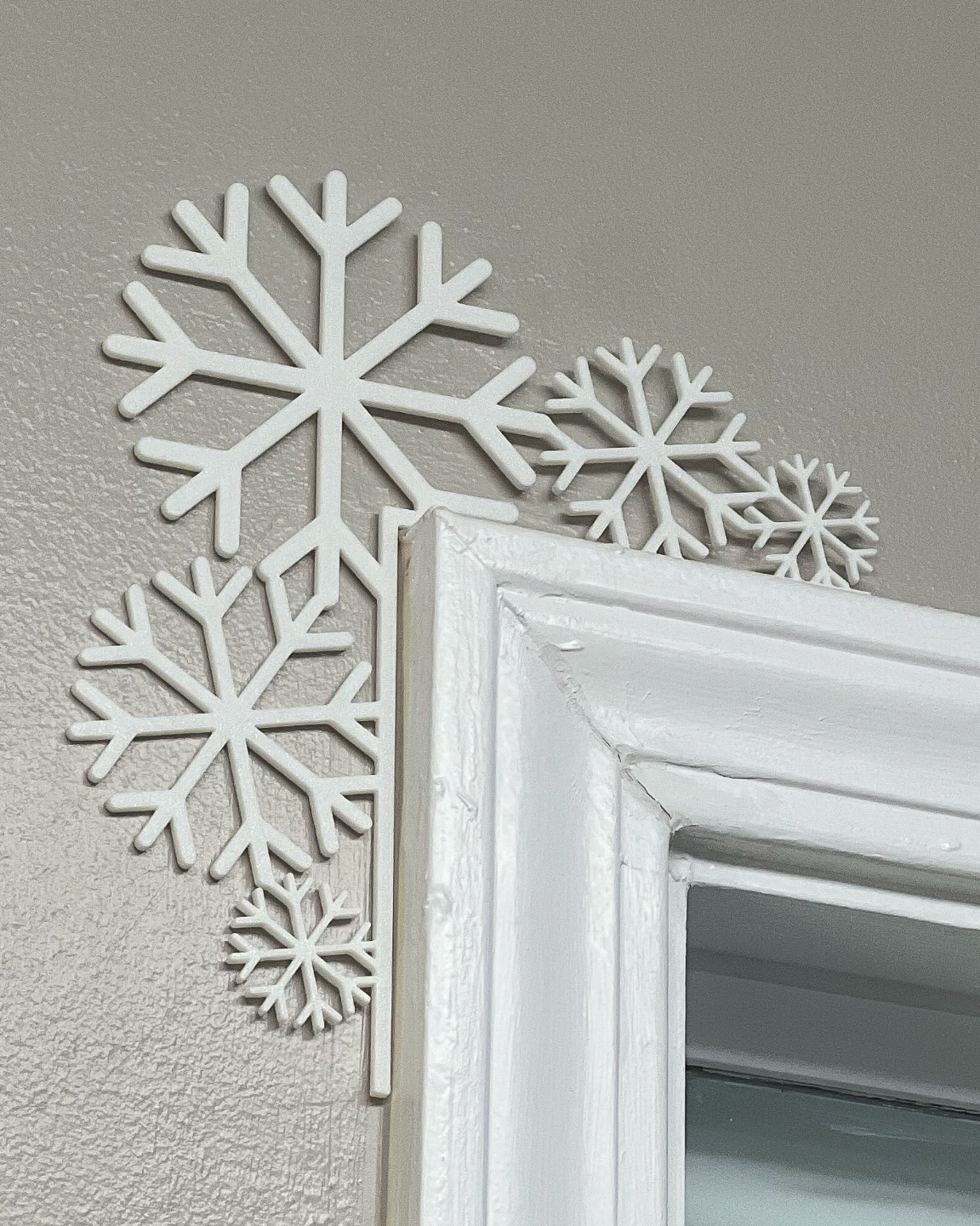 Snowflake Door Corner Decoration