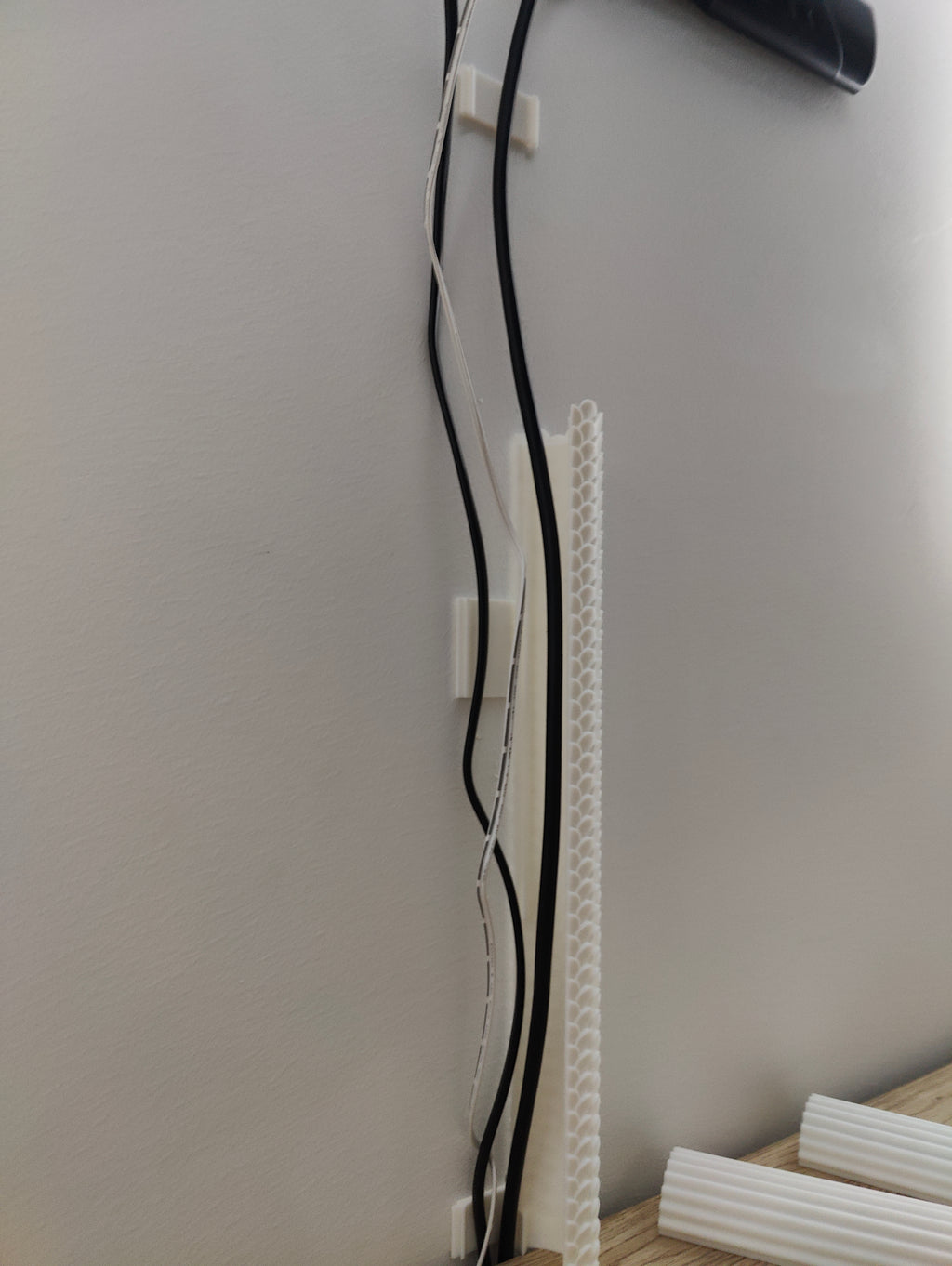Cable Duct - Scales Texture