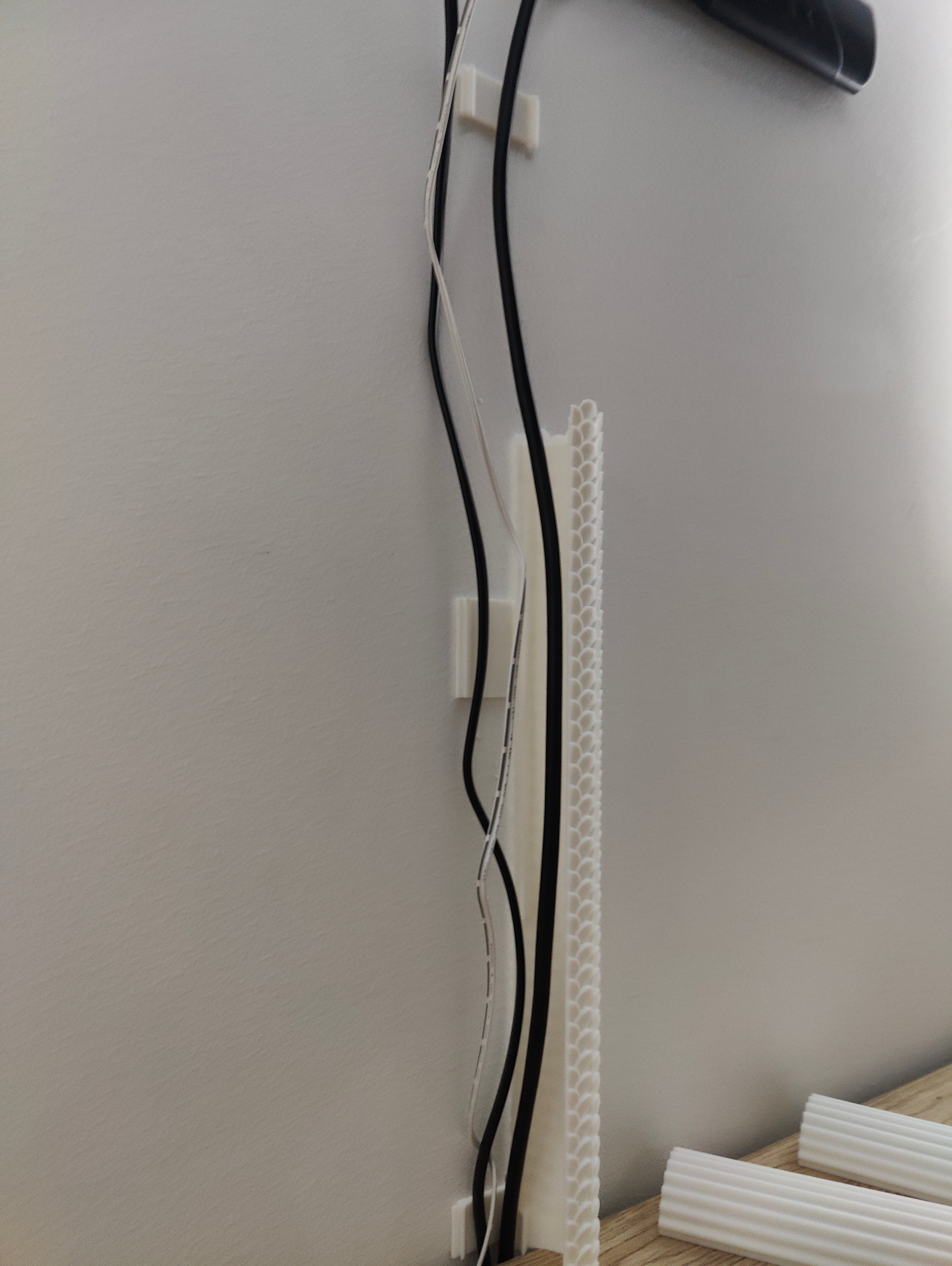 Cable Duct - Scales Texture