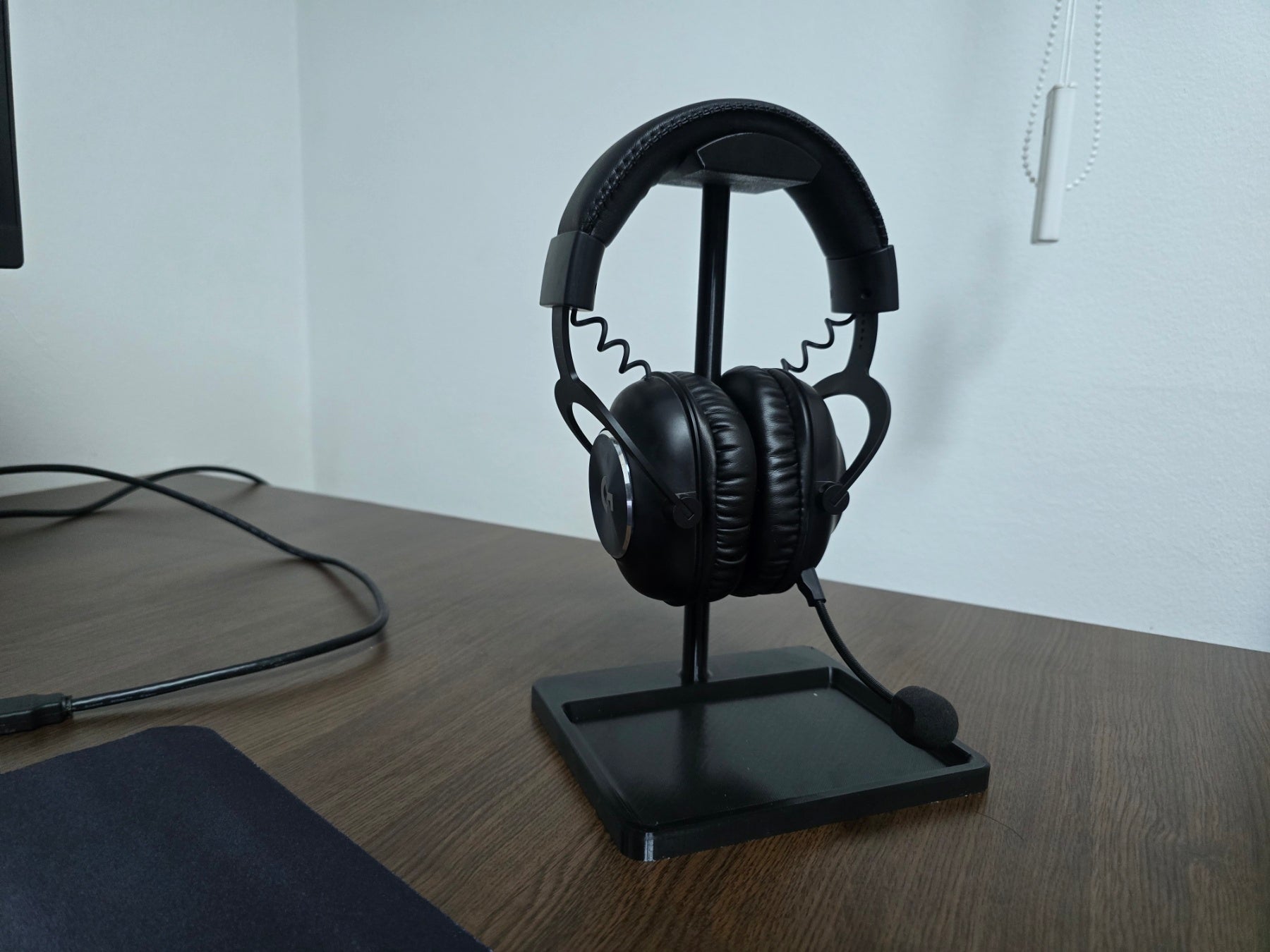 Headphone Stand TZ Design