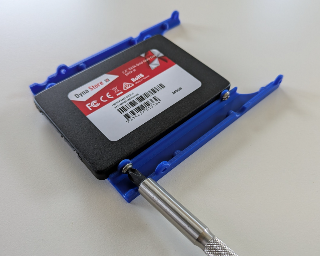 2.5" to 3.5" Hard Drive Adaptor