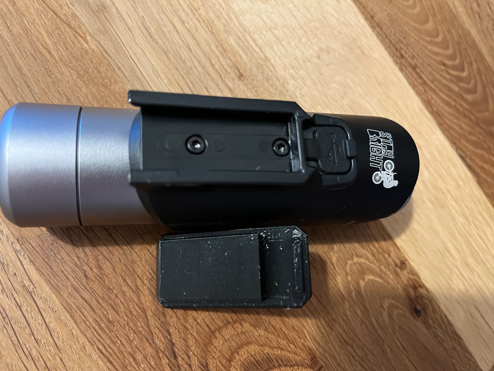 Bike light Mactronic Noise XTR 04 adapter GOPRO