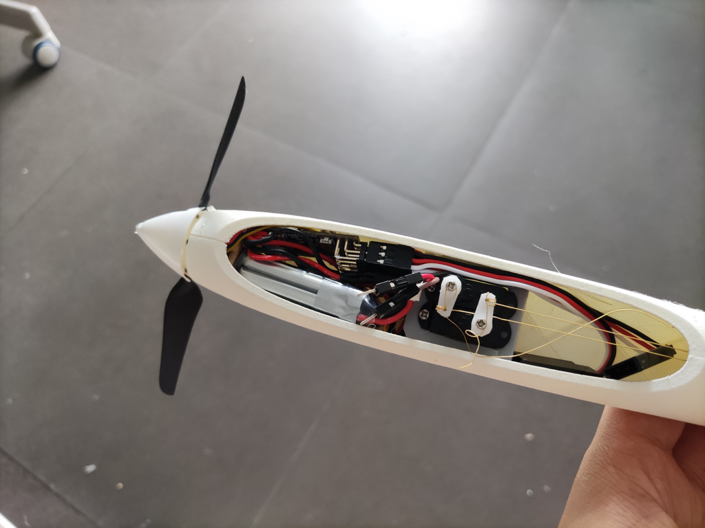 Breeze Model G [1 Meter SUB250 RC Glider]