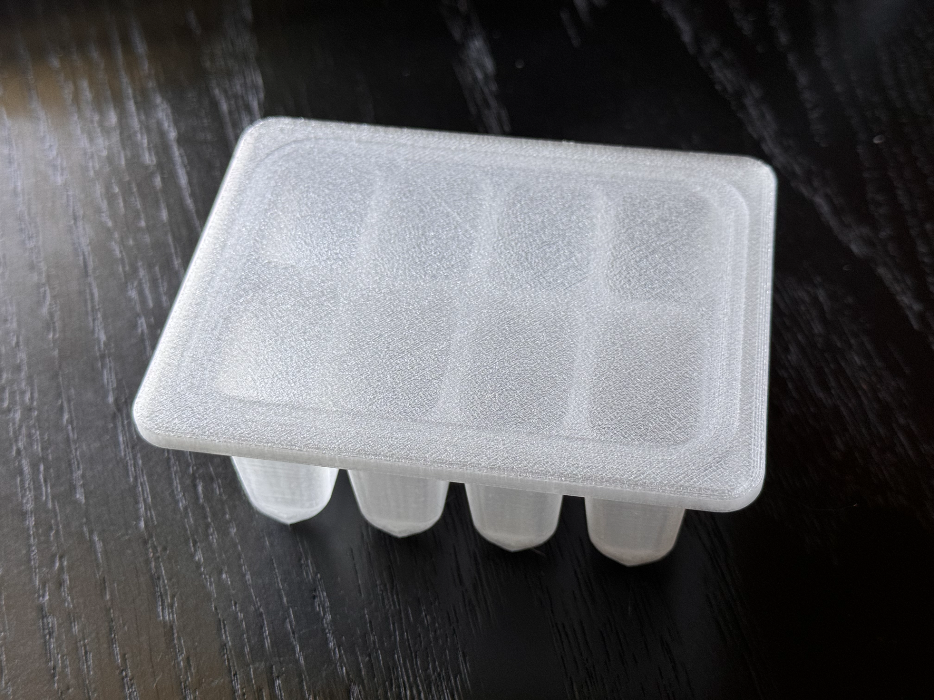 Ice Cube Tray with Lid