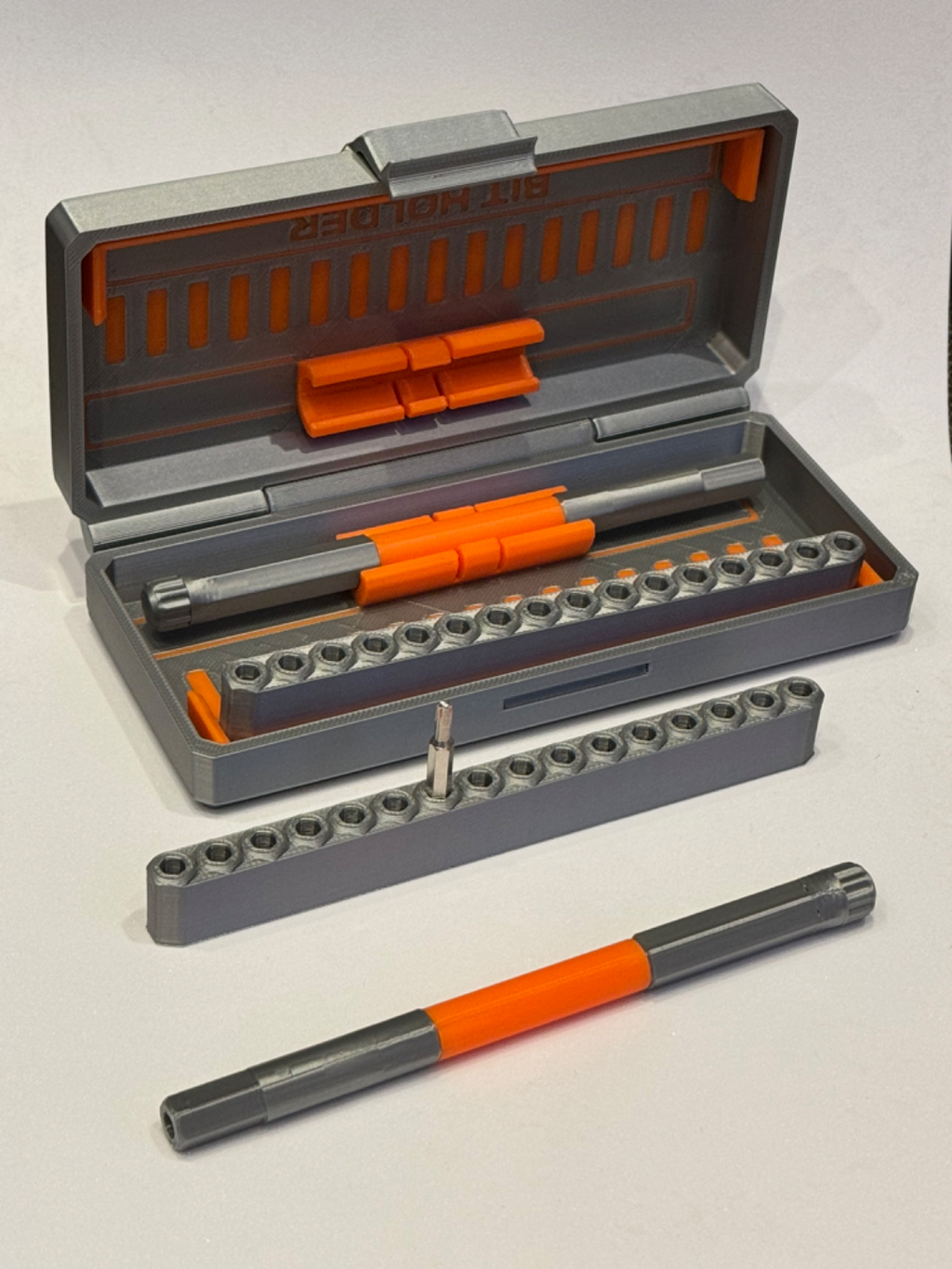 Ultimate Screwdriver Box with integrated hinges