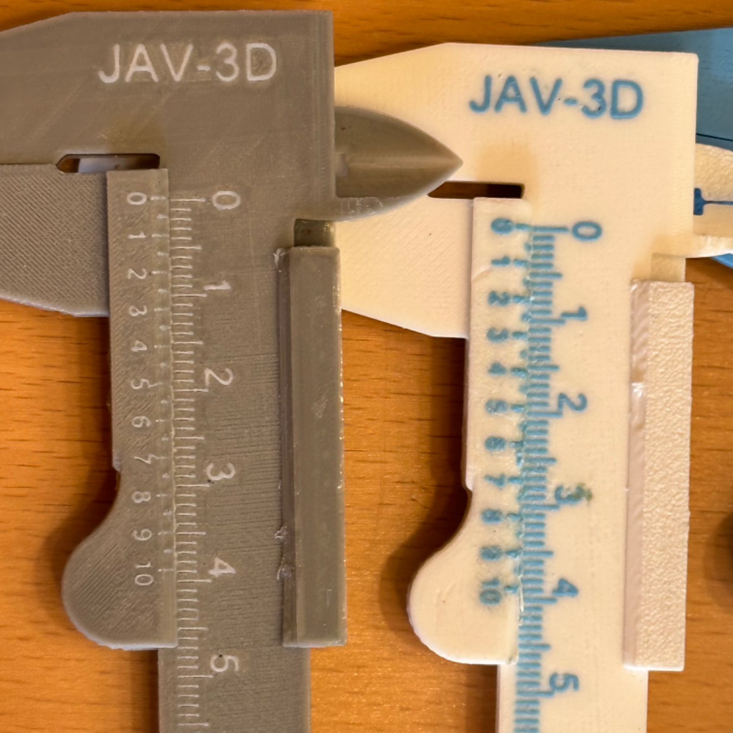 Vernier Caliper - Messschieber - Schublehre
