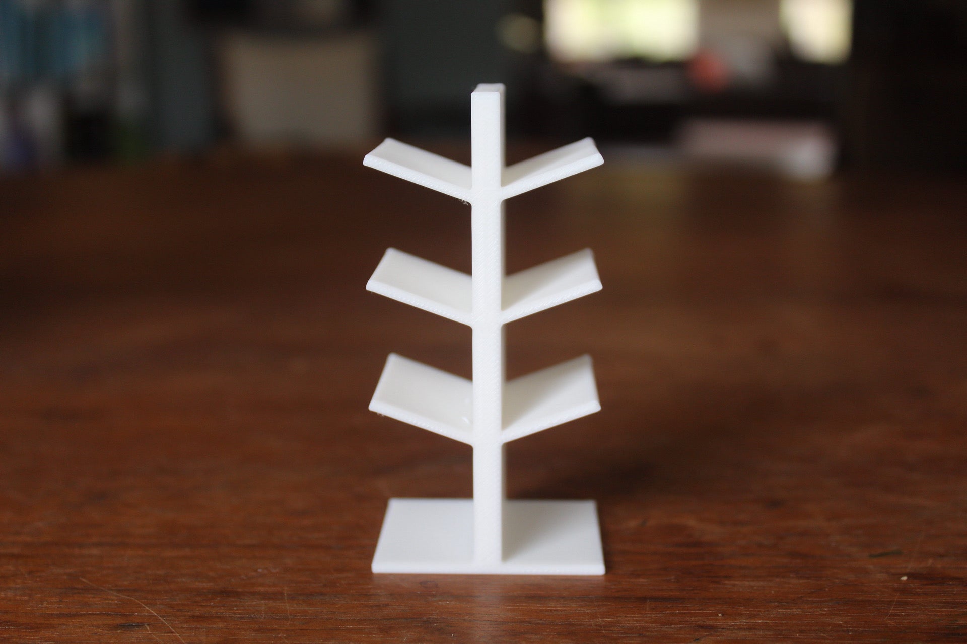 Finger Surfboard Stand