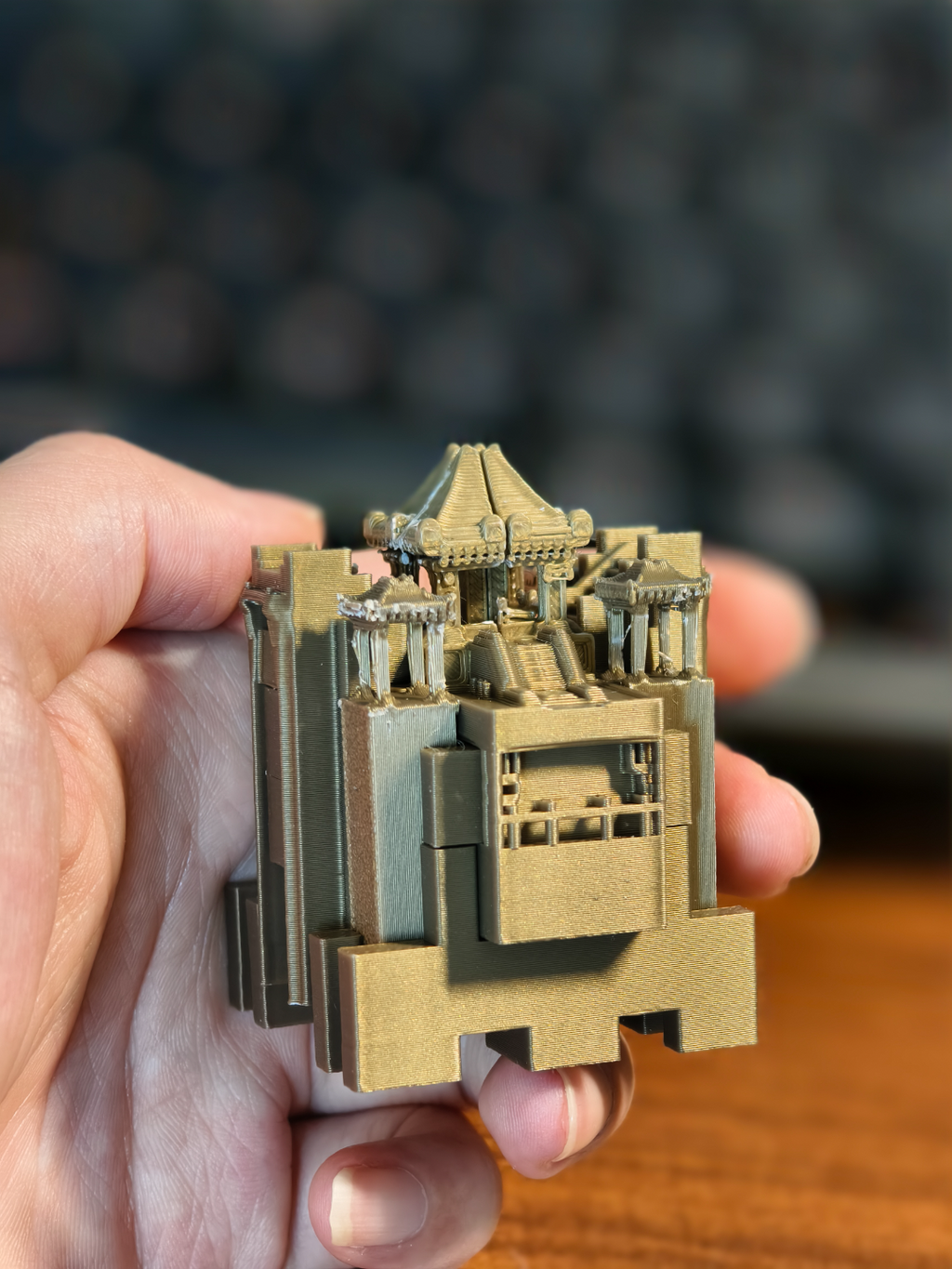 建筑微缩孔明锁Architectural micro hole lock