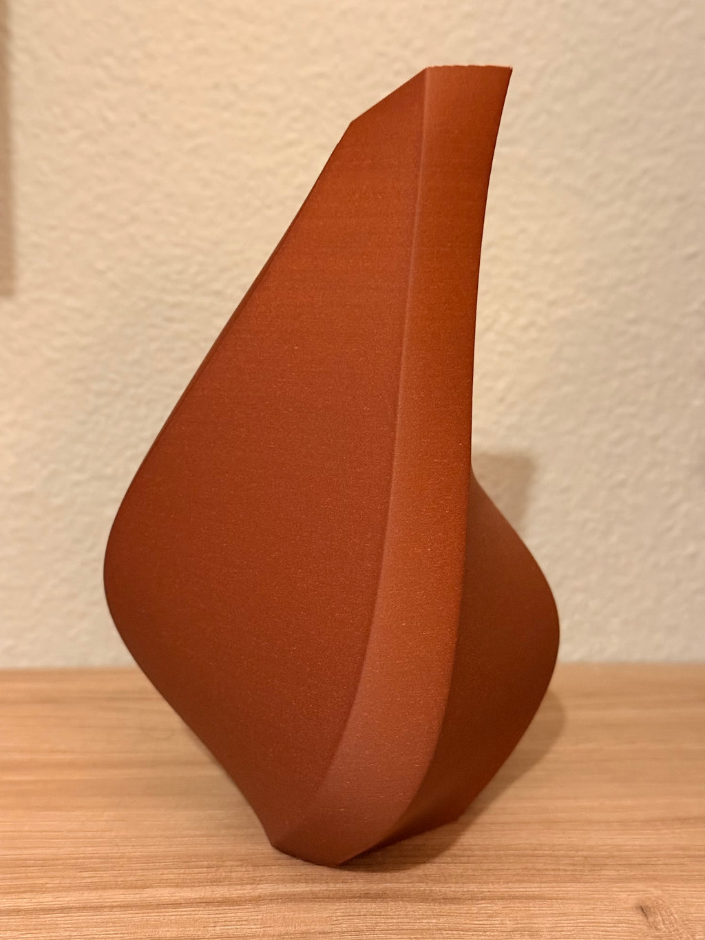 KAIROS FLUX – Sculptural Contemplative Vase