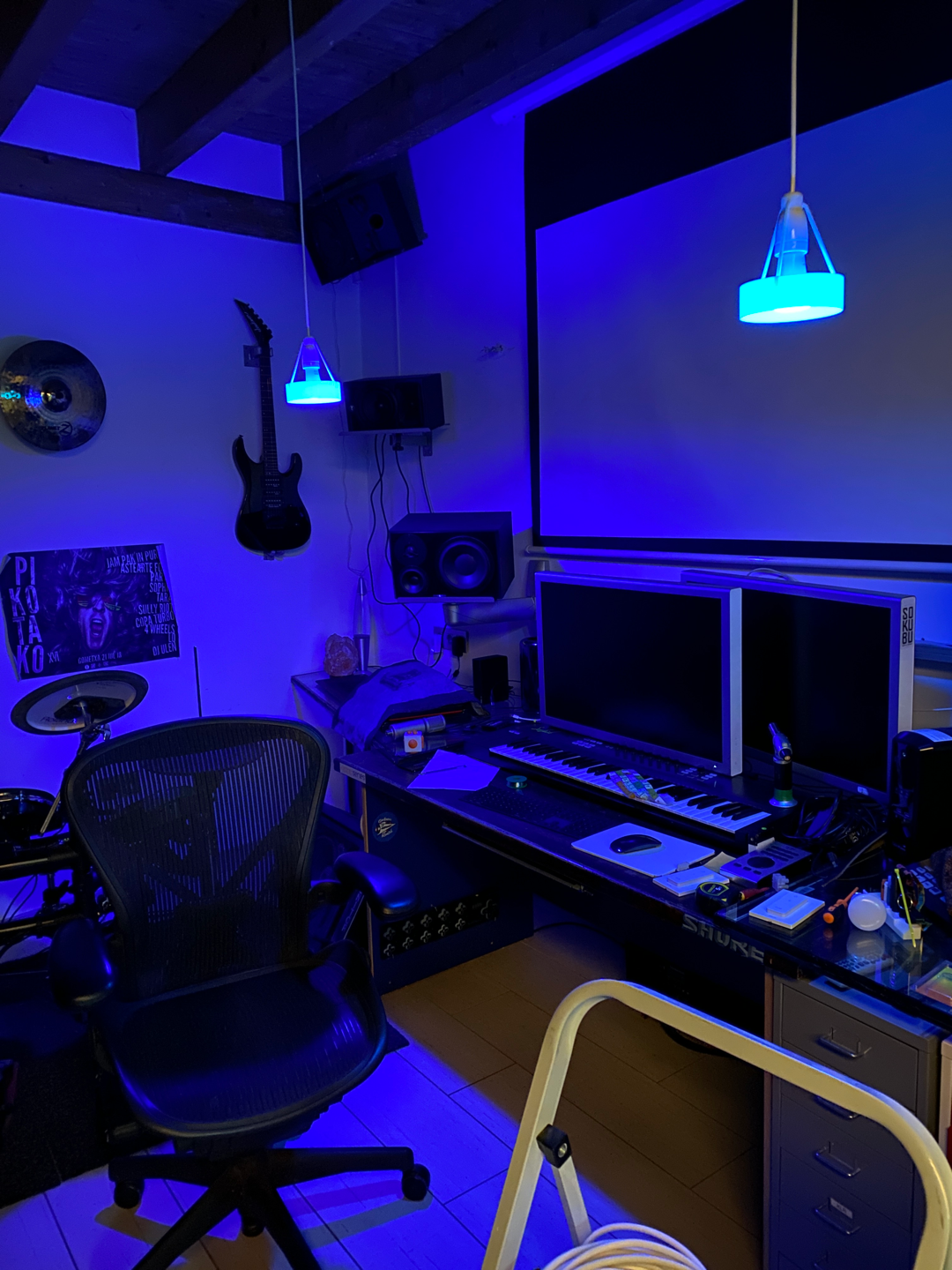 Aetheris Pendant Light
