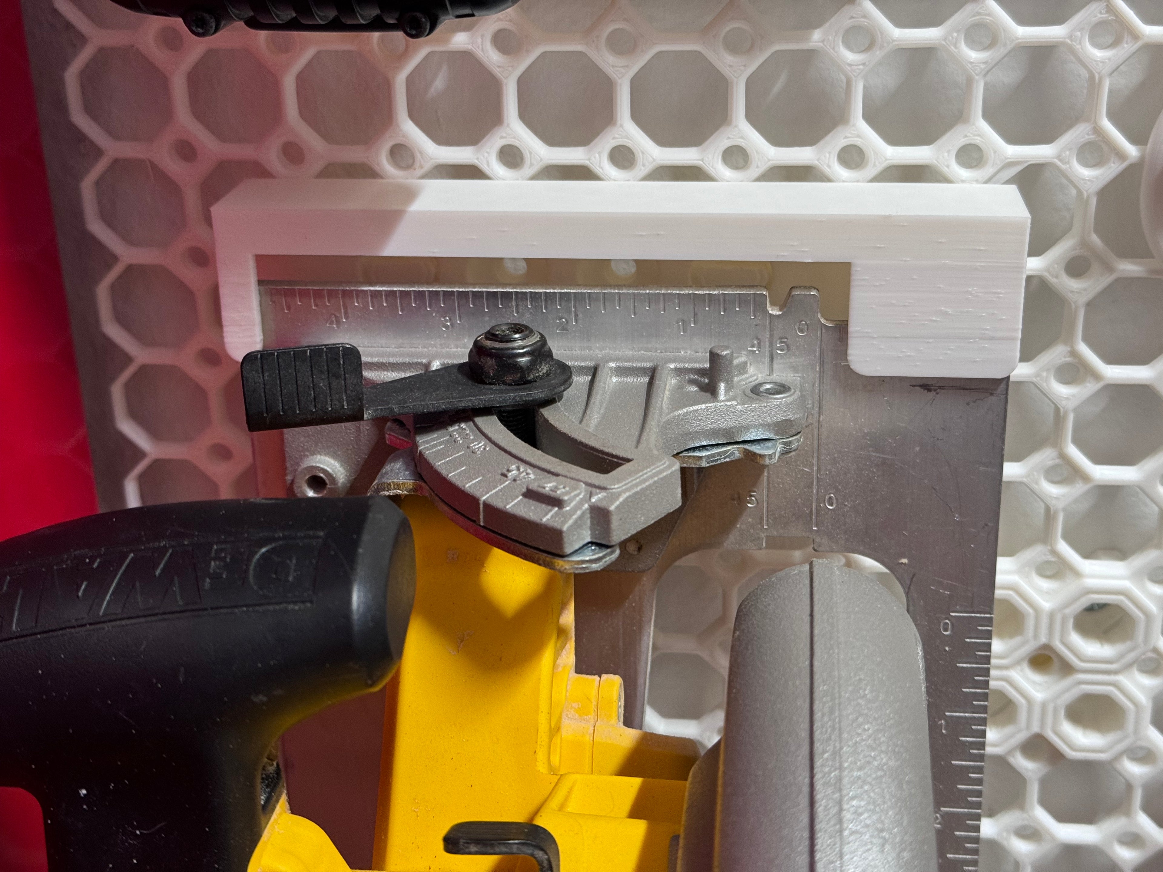 Circular Saw Holder for Multiboard